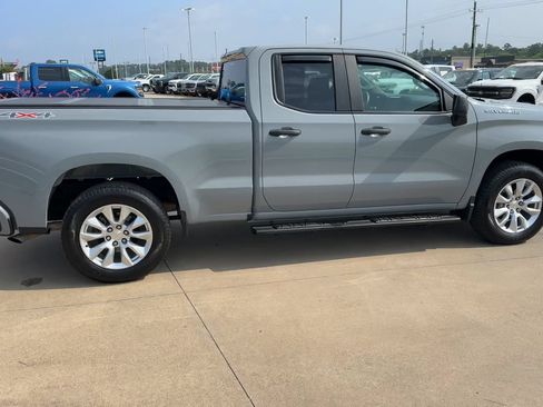 Used 2025 Chevrolet Silverado 1500 Custom AWD/4WD image 8