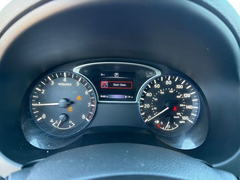 Used 2017 Nissan Altima 2.5 SR image 16