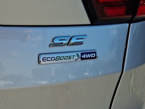 Used 2019 Ford Escape SE AWD/4WD image 47