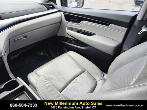 Used 2019 Honda Odyssey Elite image 15