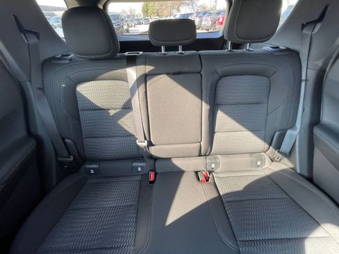 Used 2025 Chevrolet Equinox LT image 38