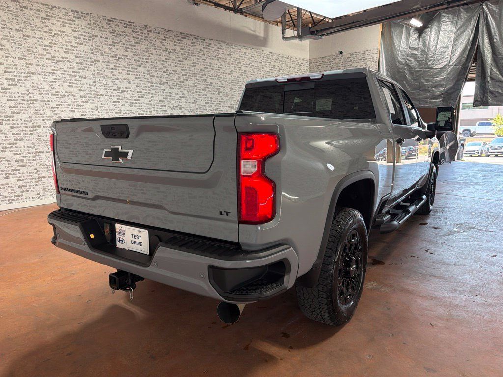 Used 2024 Chevrolet Silverado 2500 LT w/ Z71 Sport Edition AWD/4WD image 7
