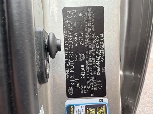 Used 2011 Kia Optima EX image 43