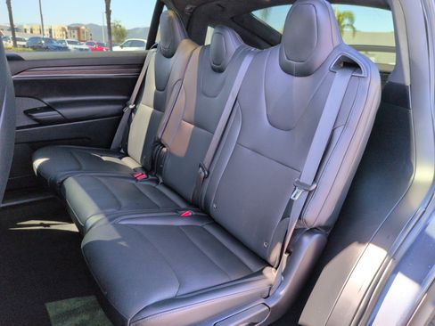 Used 2023 Tesla Model X AWD/4WD image 31