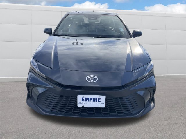Used 2025 Toyota Camry SE AWD/4WD image 13