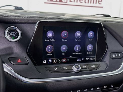 Used 2019 Chevrolet Blazer LT w/ Sound & Technology Package FWD image 7