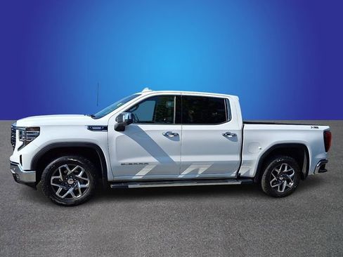 Used 2024 GMC Sierra 1500 SLT w/ SLT Premium Plus Package AWD/4WD image 5