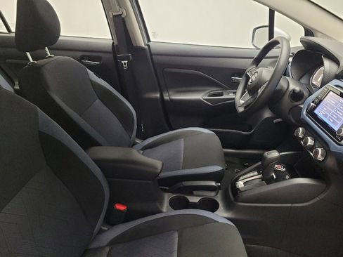 Used 2025 Nissan Versa SV w/ Trunk Package FWD image 21