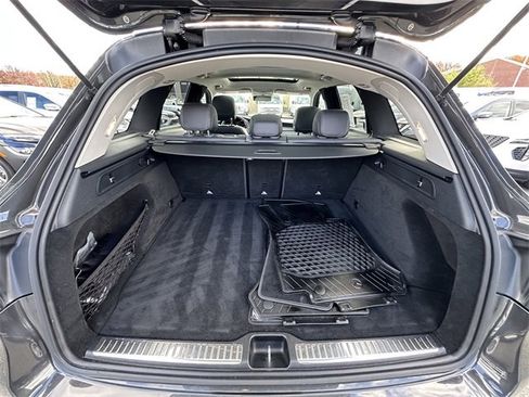 Used 2020 Mercedes-Benz GLC 300 GLC 300 image 42