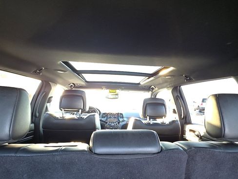 Used 2021 Jeep Grand Cherokee High Altitude image 16