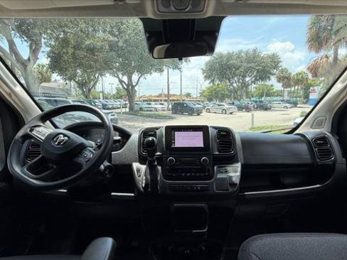 Used 2023 RAM ProMaster 2500 FWD image 22