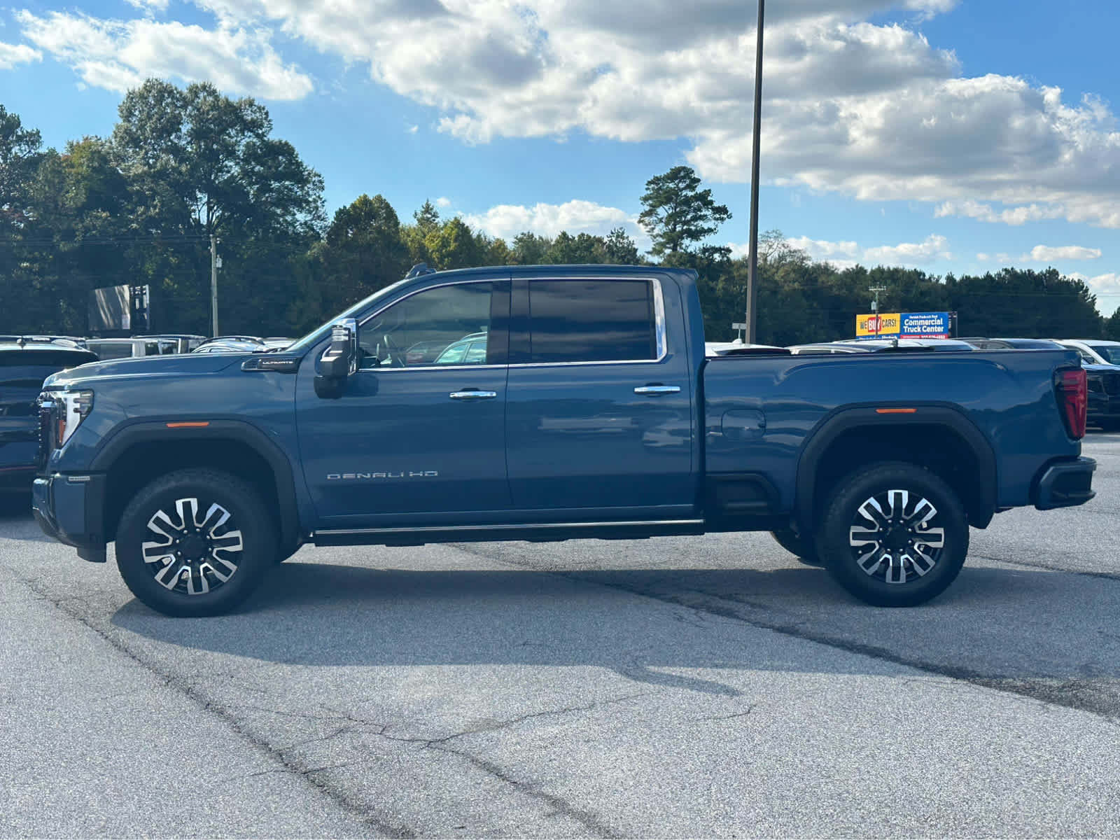 Used 2024 GMC Sierra 2500 Denali Ultimate w/ Max Trailering Package AWD/4WD image 10