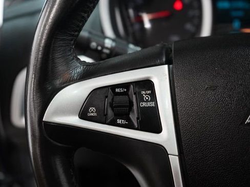 Used 2017 Chevrolet Equinox Premier w/ Enhanced Convenience Package image 23