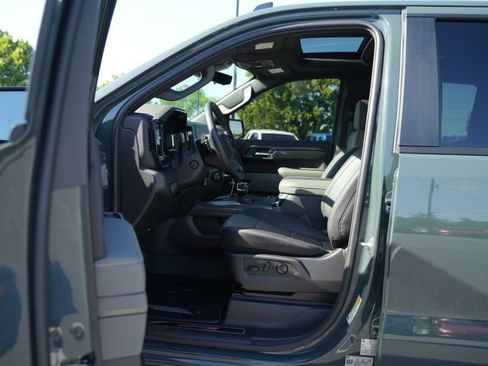 Used 2026 Chevrolet Silverado 1500 ZR2 w/ Dark Appearance Package AWD/4WD image 14