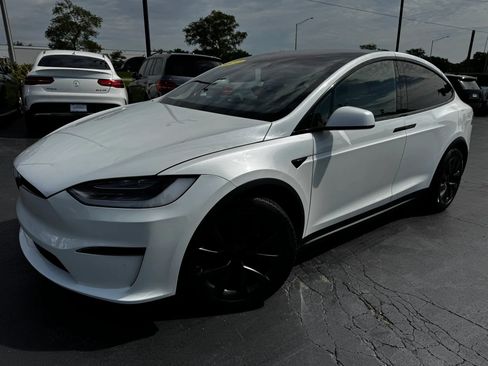 Used 2022 Tesla Model X AWD/4WD image 1