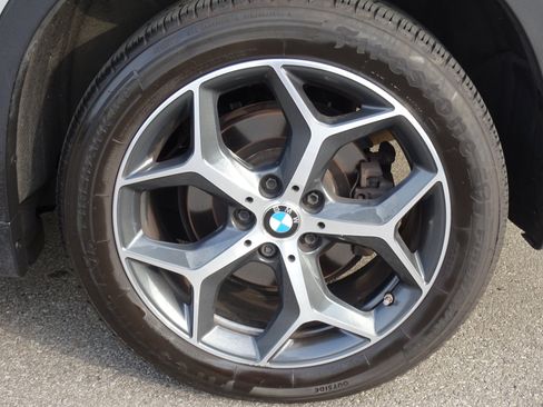 Used 2018 BMW X1 xDrive28i AWD/4WD image 27