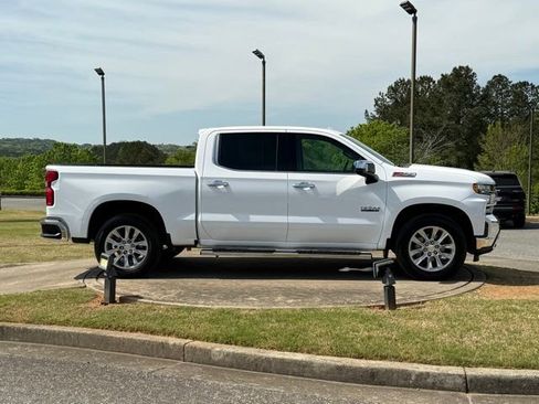 Used 2021 Chevrolet Silverado 1500 LTZ image 8