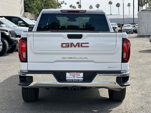Used 2026 GMC Sierra 1500 SLT RWD image 5