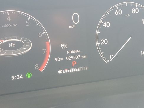 Used 2024 Honda Pilot EX-L image 26