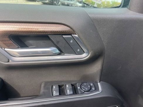 Used 2025 Chevrolet Silverado 1500 LT image 14