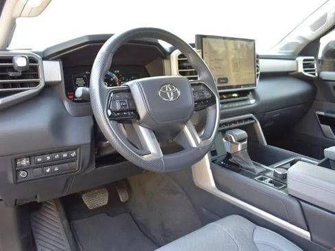 Used 2024 Toyota Tundra Limited AWD/4WD image 3