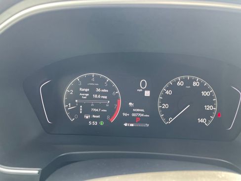 Used 2025 Honda Pilot EX-L image 10