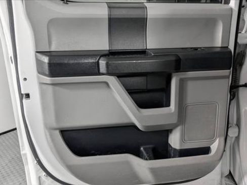 Used 2019 Ford F250 XL w/ Power Equipment Group AWD/4WD image 13