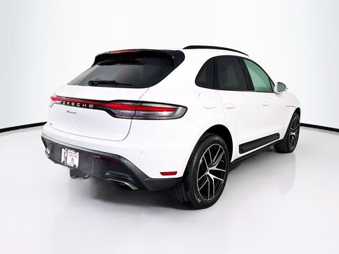 Used 2022 Porsche Macan w/ Premium Package Plus AWD/4WD image 10