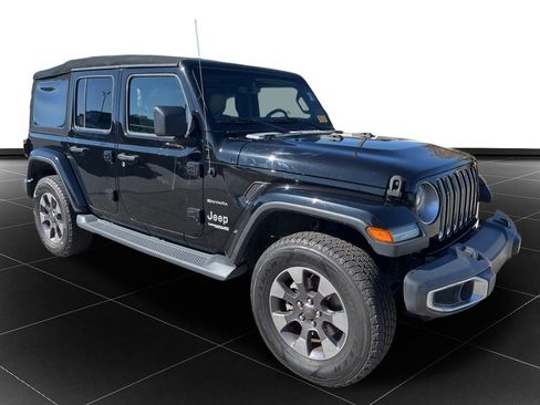 Used 2018 Jeep Wrangler Unlimited Sahara image 7