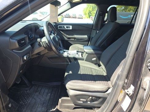 Used 2020 Ford Explorer XLT w/ Comfort Package AWD/4WD image 20