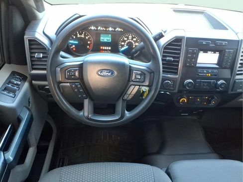 Used 2018 Ford F150 XLT AWD/4WD image 13