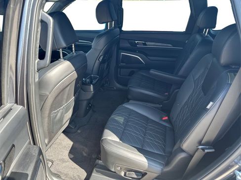 Used 2024 Kia Telluride SX Prestige X-Line image 11