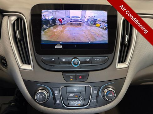 Used 2020 Chevrolet Malibu LS FWD image 24