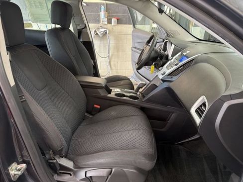 Used 2013 Chevrolet Equinox LS FWD image 23