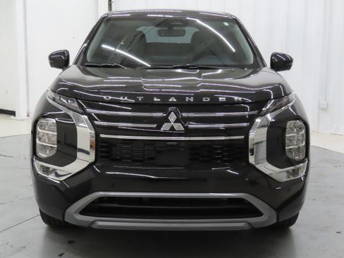 New 2026 Mitsubishi Outlander SE AWD/4WD image 9