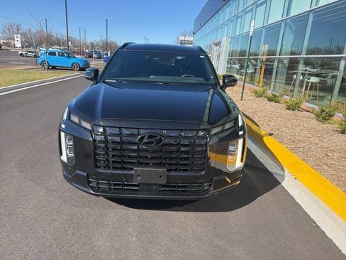 Used 2024 Hyundai Palisade Calligraphy image 10