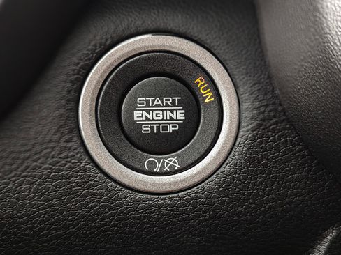 Used 2024 RAM 3500 Big Horn image 26