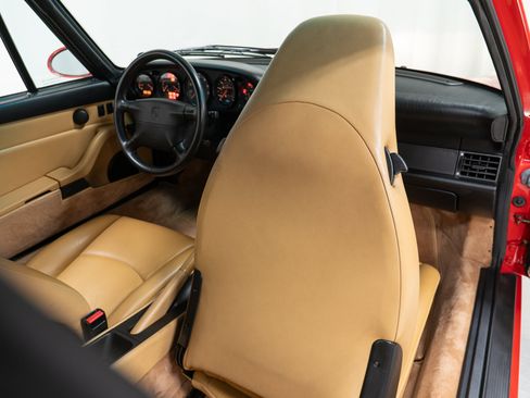 Used 1997 Porsche 911 Carrera RWD image 36