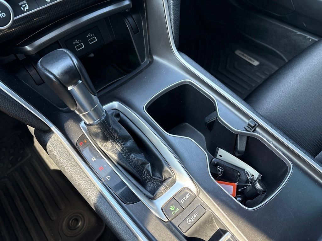Used 2022 Honda Accord Sport image 27