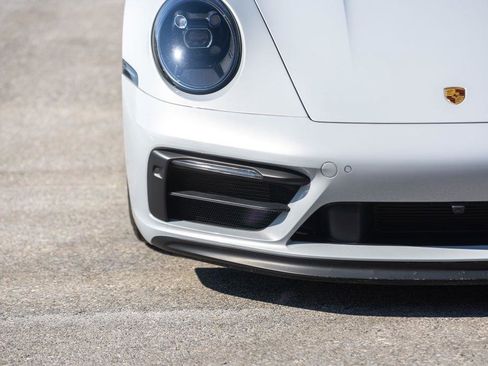 Used 2023 Porsche 911 Carrera GTS image 17