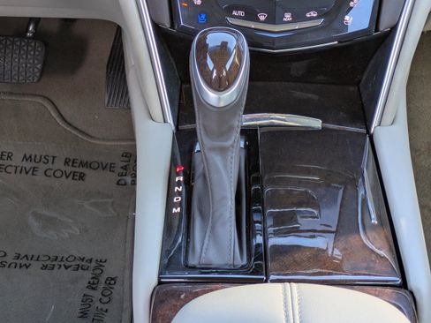 Used 2014 Cadillac XTS Luxury w/ Driver Awareness Package image 15