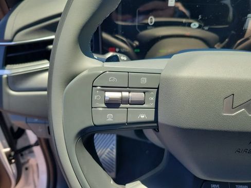 New 2026 Kia EV9 GT-Line AWD/4WD image 19