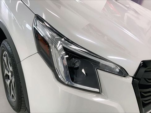 Used 2023 Subaru Forester Premium image 29