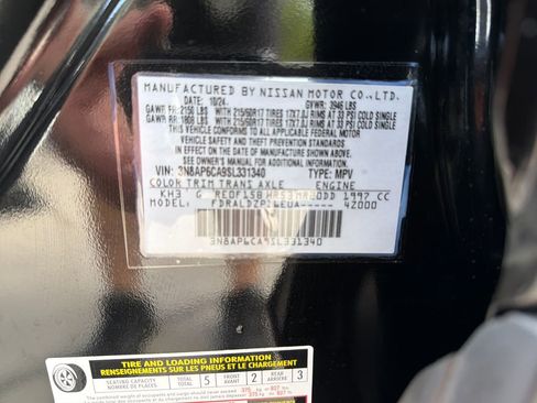 Used 2025 Nissan Kicks SV FWD image 31