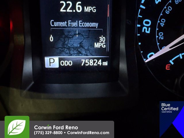 Used 2022 Toyota Tacoma SR5 w/ Technology Package AWD/4WD image 15