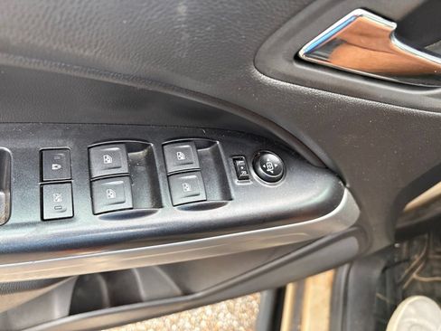 Used 2022 Chevrolet Colorado ZR2 AWD/4WD image 9