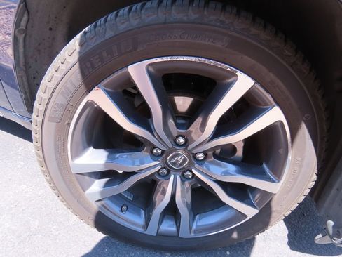 Used 2019 Acura MDX FWD w/ Advance Package image 18