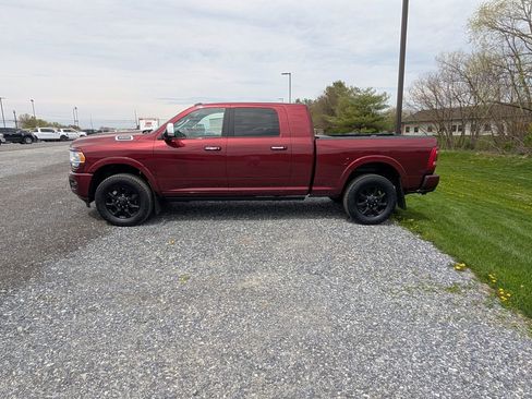 Used 2019 RAM 3500 Limited image 3
