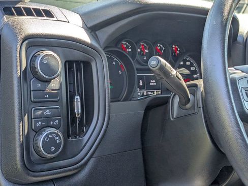 Used 2025 Chevrolet Silverado 3500 W/T w/ Snow Plow Prep/Camper Package AWD/4WD image 34