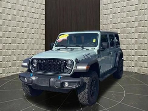 Certified 2024 Jeep Wrangler Unlimited AWD/4WD image 11